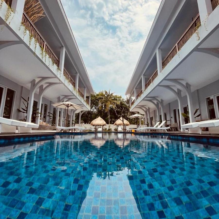 Sea Shell Resort Gili Trawangan Bagian luar foto